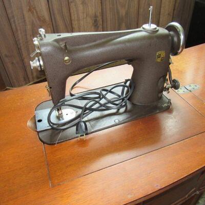 Montgomery ward sewing machine