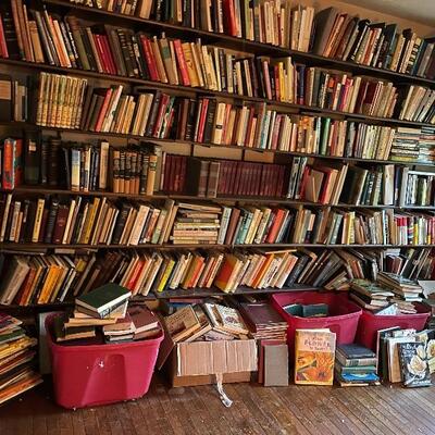 Estate sale photo