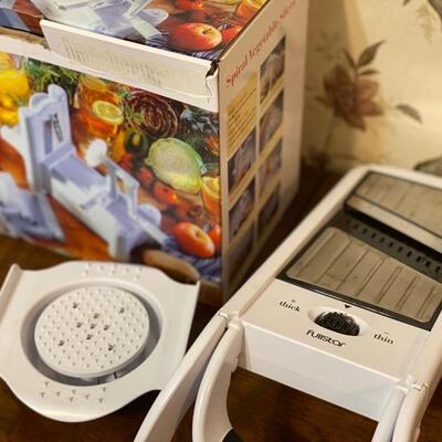 Vegetable Spiral Slicer & Fullstar Mandolin Slicer - $30