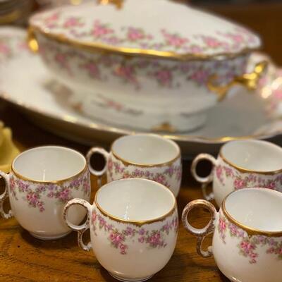 58PC 1920s Elite Works France Limoges China Set - $460