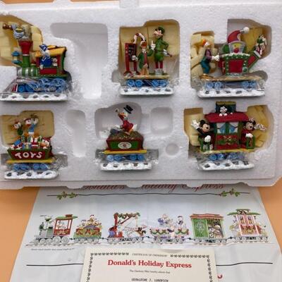 Danbury Mint Donald's Holiday Express New In Box - $60