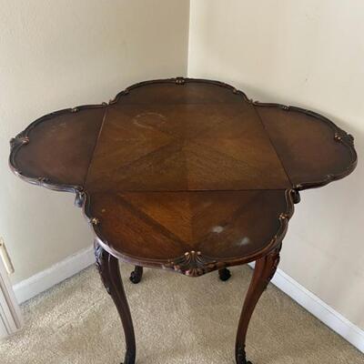 Antique 4-Sided Drop Leaf Table - 23.5
