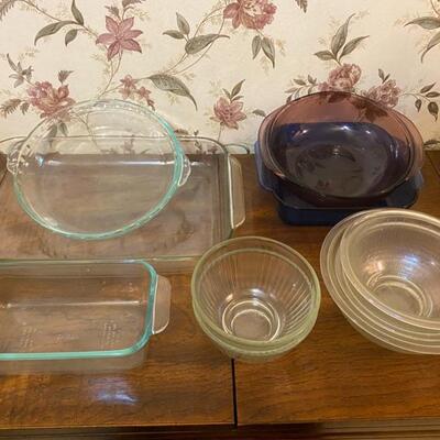 10PC Mixed Glass Pyrex Bowls & Bakeware - $30