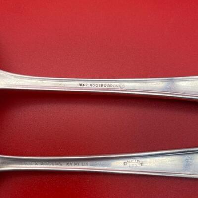 1847 Rogers Bros Silverplate Tomato Server & WMA Rogers Bros A1 Plus Silverplate Jelly Spoon - $20