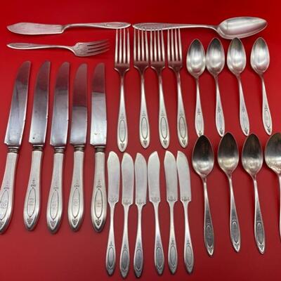 26PC Oneida Community Silverplate 1917 "Adam" Flatware Lot - $30
