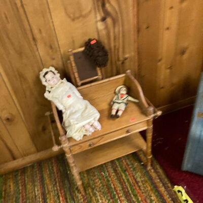 doll and kids washstand