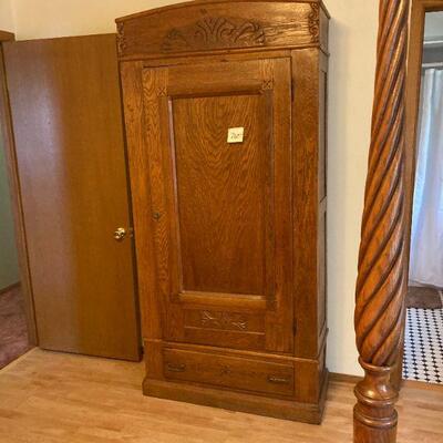 oak wardrobe