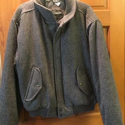 Men's Gray 100% Wool Winter Jacket Size 46