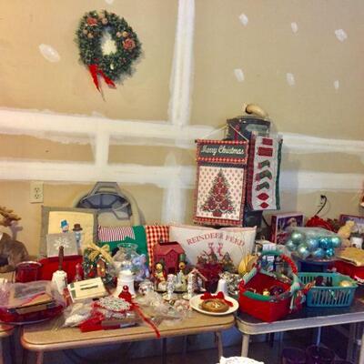 CHRISTMAS IN AUGUST !!!