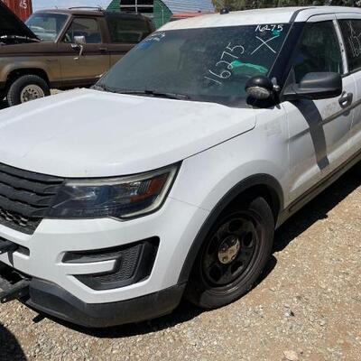 456	

2017 Ford Explorer
DEALER OUT OF STATE ONLY 
Year: 2017
Make: Ford
Model: Explorer
Vehicle Type: Multipurpose Vehicle (MPV)...