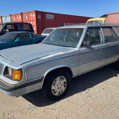 360	

1986 Plymouth Reliant
Year: 1986
Make: Plymouth
Model: Reliant
Vehicle Type: Passenger Car
Mileage: 46479
Plate:  1RQX005
Body...