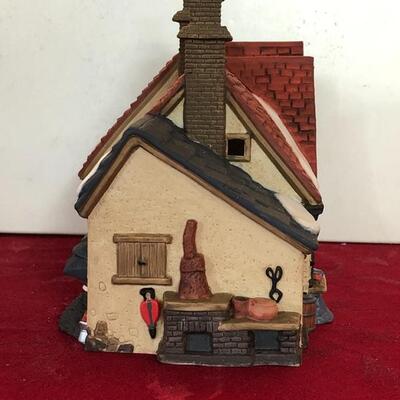 1996 Department 56 Dickens' Village Series "Butter Tub Farmhouse"