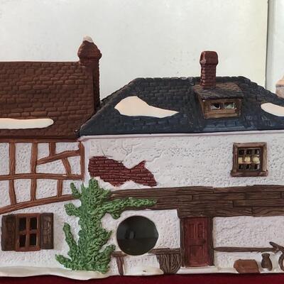 1987 Department 56 Dickens' Village Series "The Old Curiosity Shop"