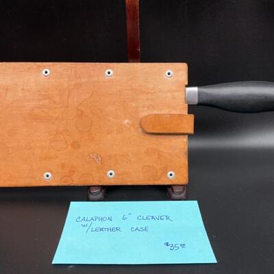 Cleaver W/Leather Case