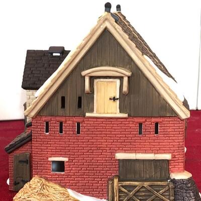 1996 Department 56 Dickens' Village Series "Butter Tub Barn"