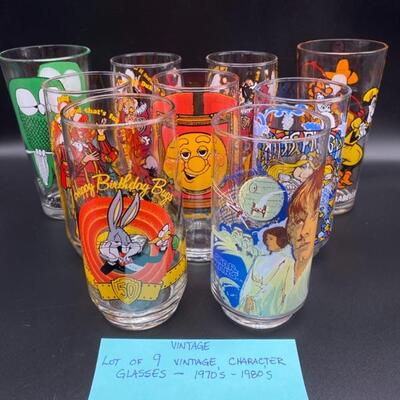 Vintage Character Drinking Glasses Lot Of 9