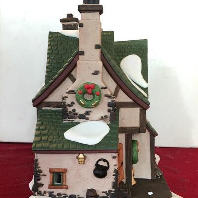 1996 Department 56 Dickens' Village Series "Quilly's Antiques"