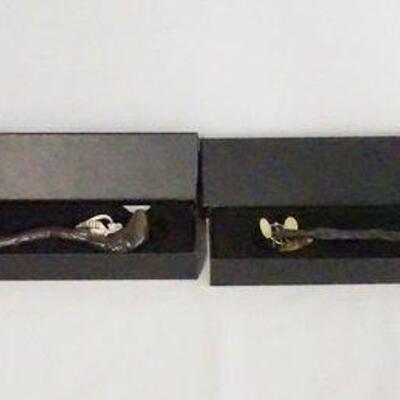 1053	LOT OF TWO HARRY POTTER THE NOBLE COLLECTION DEATH EATER WAND REPLICAS. LOT INCLUDES DEATHER EATER (SNAKE) & DEATH EATER (SKUL). BOX...