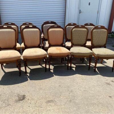 https://www.ebay.com/itm/114918518271	ME6042: Antique Revival Set of 10 Dinning Room Chairs
