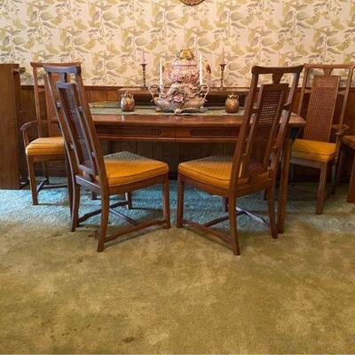 https://www.ebay.com/itm/114807624718	CV9004 Mid Century Modern Table (no chairs) Local Pickup

