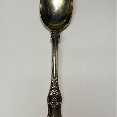 https://www.ebay.com/itm/114918154962	ME1016 STERLING SILVER TIFFANY ENGLISH KING PATTERN LARGE SPOON 2
