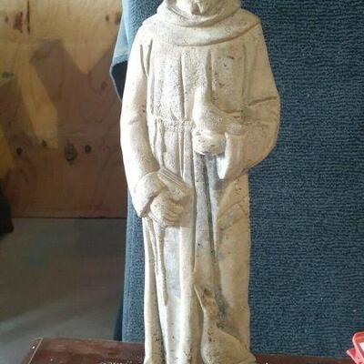 https://www.ebay.com/itm/124856693588	EB8008 St. Francis Concrete Garden Statue *small hairline crack SEE PICTURES*