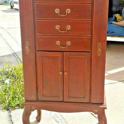 https://www.ebay.com/itm/114930068124	EB8003 Tall Wooden Jewelry Chest (4 drawers) Cabinet and Opening sides
