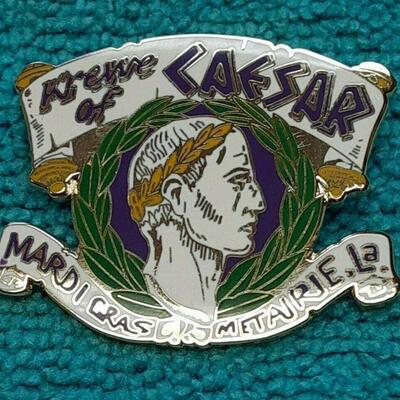 https://www.ebay.com/itm/124835396022	HC3047 KREWE OF CAESAR 2015 MARDI-GRAS PIN

