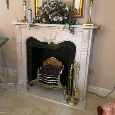 https://www.ebay.com/itm/124856491098	KG0039 Vintage White Faux Fireplace Mantel Local Pickup		Buy-It-Now	 $499.99
