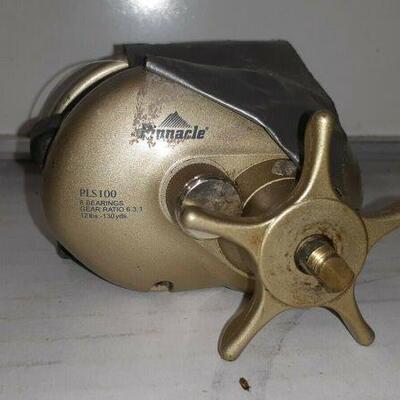 https://www.ebay.com/itm/114940423096	EL8006 Pinnacle Fishing Reel PLS100 8Bearings Gear Ratio 6.3:1 12LBS 130Yds 
