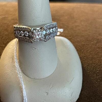 14kt with diamonds and appraisal   JEWELRY TAKEN OUT EVERY NIGHT!
