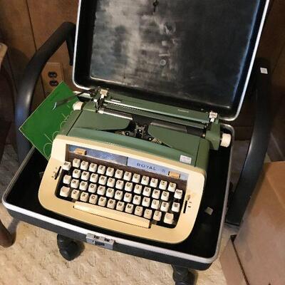 Vintage Royal Typewriter