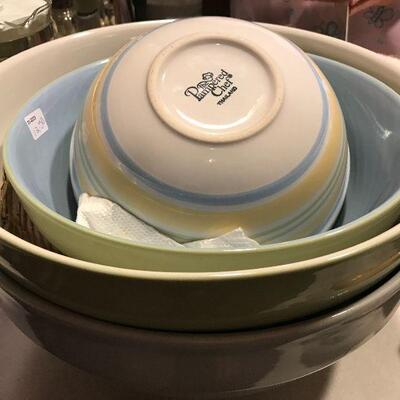 Pampered Chef Mixing Bowls