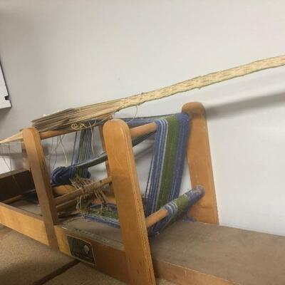 Lily Mills Co Loom