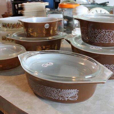 Vintage Pyrex Sets