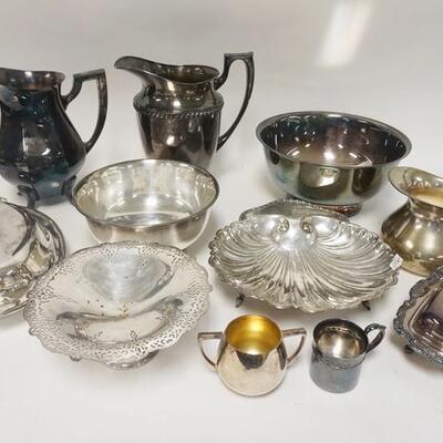 1225	SILVER PLATE LOT, LARGEST PITCHER IS 10 IN HIGH, LARGEST BOWL IS 10 1/4 IN DIAMETER
