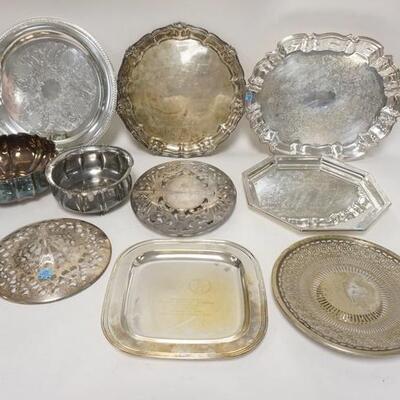 1227	SILVER PLATE LOT, INCLUDES TRAYS, BOWLS, ETC, LARGEST TRAY IS 14 1/2 IN
