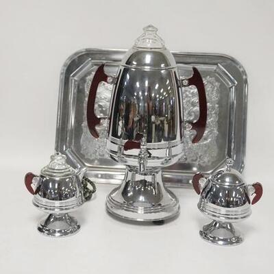 1092	UNITED ART DECO COFFEE SET, POT IS 14 IN HIGH
