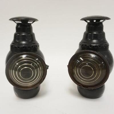 1216	PAIR OF YANKEE CARRIAGE LIGHTS, HAVE BURNERS, 8 IN HIGH
