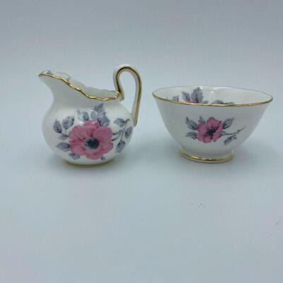 Mini creamer and sugar