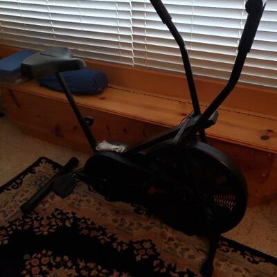 exercise machine in very good condition