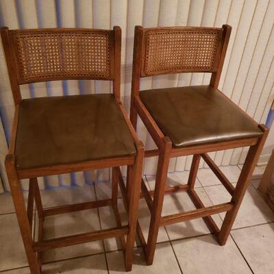 pair of bar height stools in very good condition
