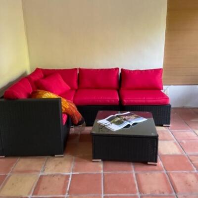 Indoor/outdoor furniture