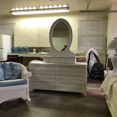 White Rattan|Wicker Bedroom Set
Rocker
34"x32"x34"
Side Table
24"x17.5"x24"
Dresser w/Mirror...
