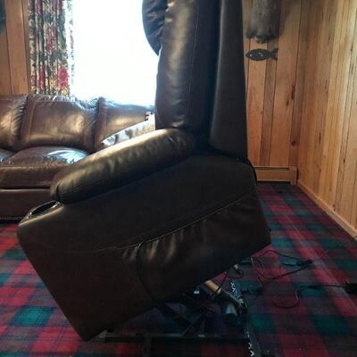(2) Brown Leather Lift Recliners (Working)
38"x40"x43"
$150 Each 