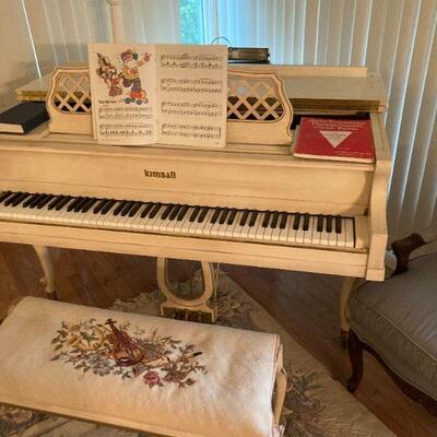 Ivory Kimball Model 5100 baby grand piano, 4.5