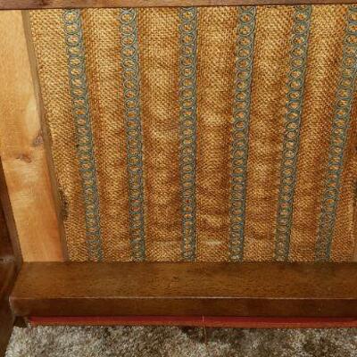Hanseatic Furniture Company Made in Germany Dining Room table and 6 chairs.  2 Slide out leaves to double the table size.