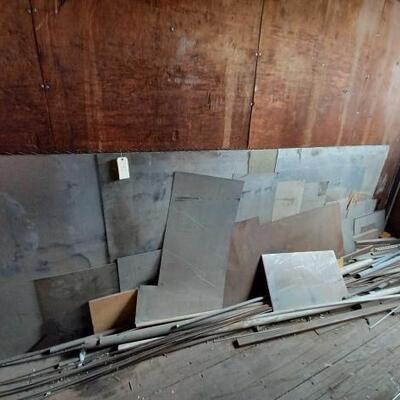 #8912 â€¢ Sheet Metal, Scrap Metal And PVC Pipes