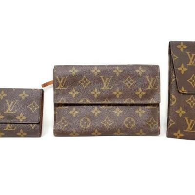 #1004 â€¢ AUTHENTIC Louis Vuitton Monogram Etui Cigarette Case, Monogram Business Card Holder, Louis...

