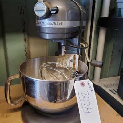 #3024 â€¢ Kitchen Aid Professional 600